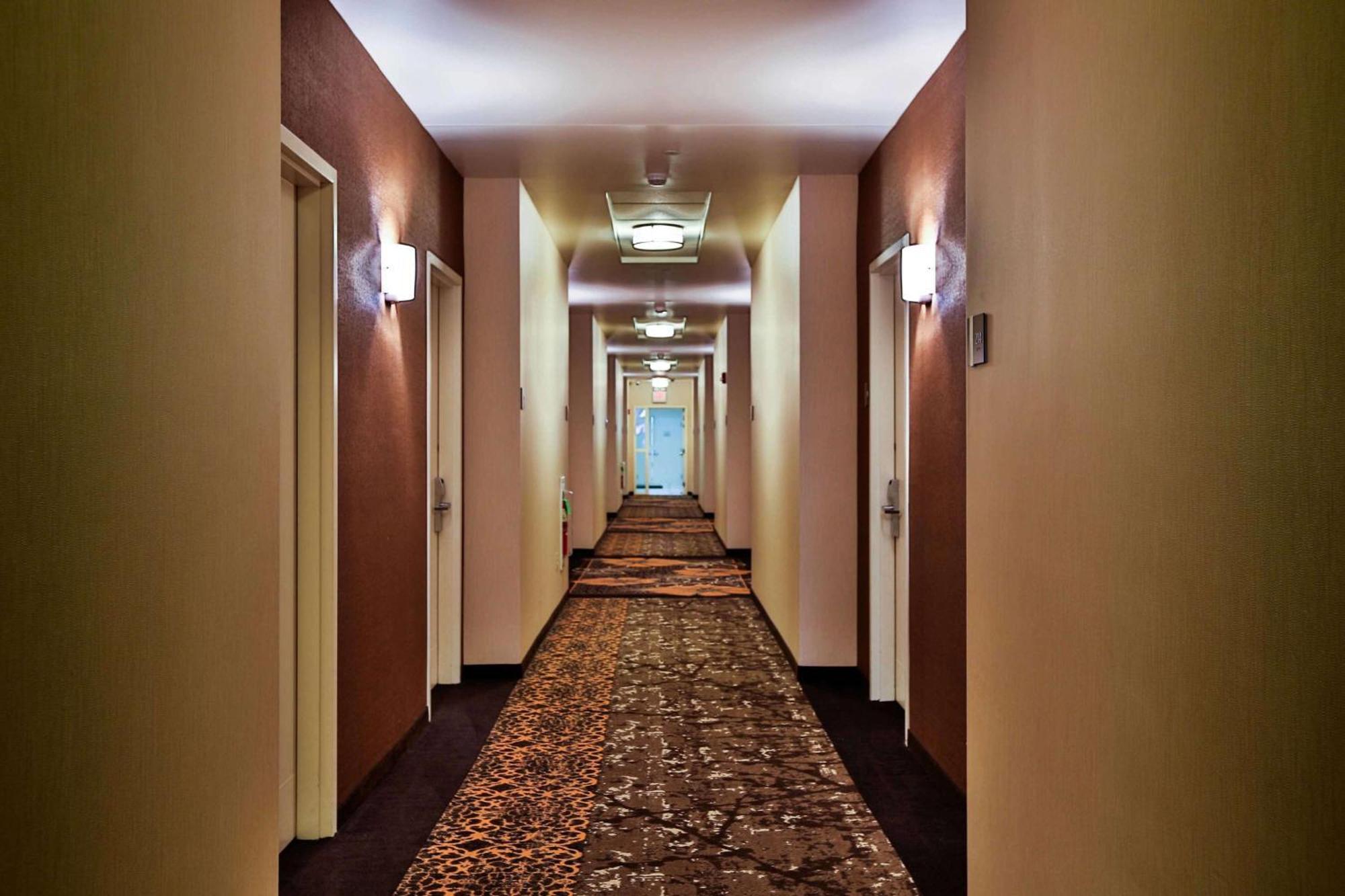 Hilton Garden Inn State College Exterior photo