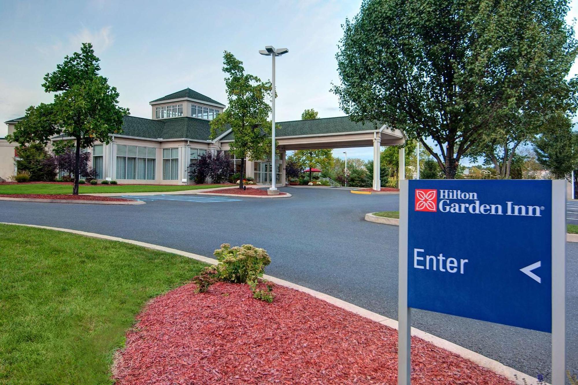 Hilton Garden Inn State College Exterior photo